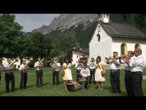 Youtube: Alpenbrass Tirol - Dem Land Tirol die Treue