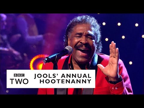 Youtube: George McCrae  – Rock Your Baby with Jools Holland & His Rhythm & Blues Orchestra