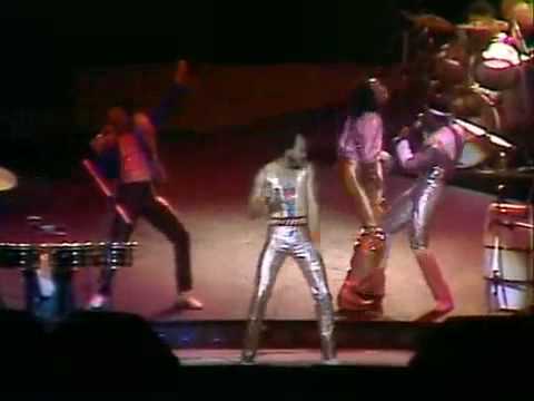 Youtube: Earth, Wind & Fire - Let Your Feelings Show (Live 1981)