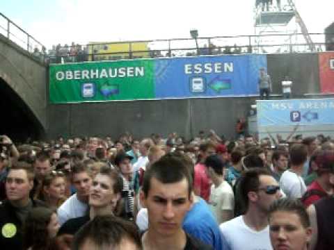 Youtube: Loveparade 2010 Massenpanik