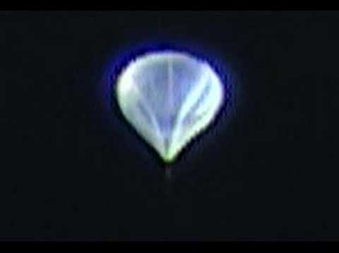 Youtube: UFO??...not really, Just a balloon