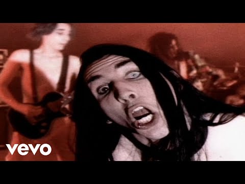 Youtube: Marilyn Manson - Lunchbox