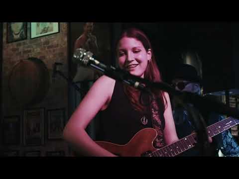 Youtube: AXiS - Born Under a Bad Sign feat. Katarina Pivnički | Live at Stage Pub Timisoara 2025