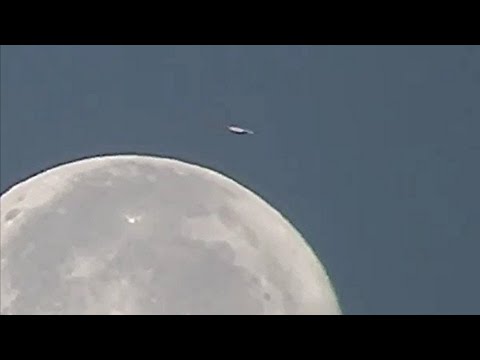 Youtube: UFO flies past the moon over Montpelier, Vermont. UFO or IFO? You decide.  Episode 17. UFO 57%.