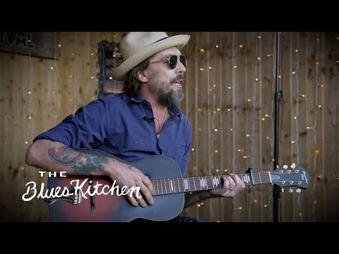 Youtube: Justin Townes Earle 'Frightened By The Sound' - The Blues Kitchen Presents Live at Black Deer