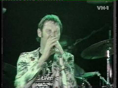 Youtube: DR Feelgood. Lee  Brilleaux  1977"She's A Wind Up" Live "most of the original line up"