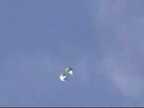 Youtube: Best Ufo Brazil - Ufo Capturing another UFO