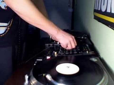 Youtube: Drum N Bass Mix 2 MUST SEE!! DJ Manik