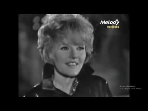 Youtube: Downtown Petula Clark