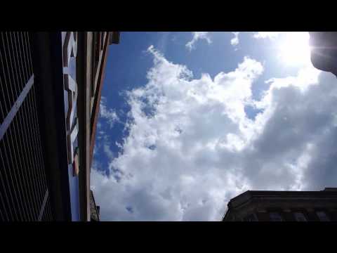 Youtube: UFOs Over London Friday 2011