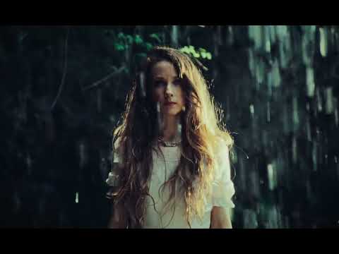 Youtube: Emma Louise - God Between Us (Official Video)