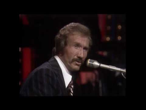 Youtube: Am I That Easy To Forget - Marty Robbins