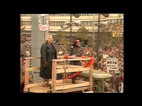Youtube: Steffi Spira am 4.11.1989 auf der Demonstration am Alexanderplatz