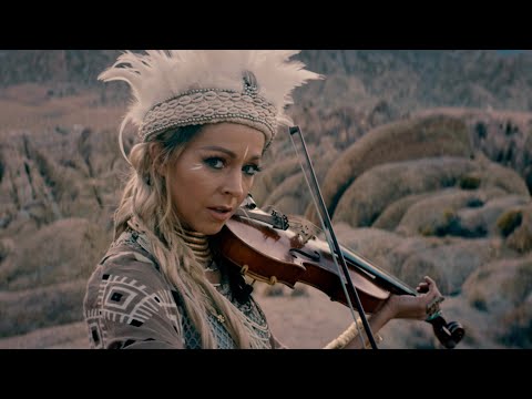 Youtube: Lindsey Stirling - We Three Gentlemen - Medley (Official Video)