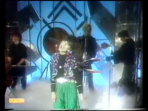 Youtube: Dave Stewart & Barbara Gaskin - It's My Party - TOTP 1981