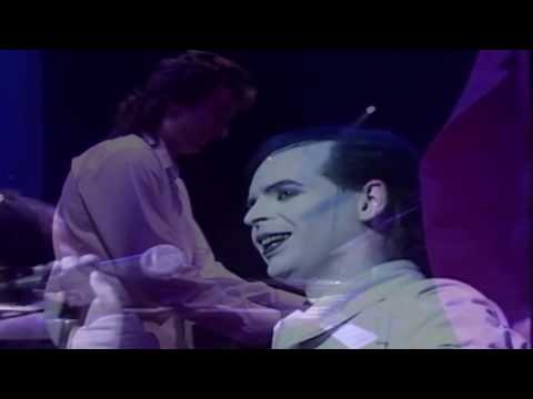 Youtube: Gary Numan - Are friends electric?