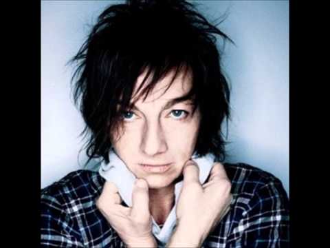 Youtube: Latin Lover - Gianna Nannini