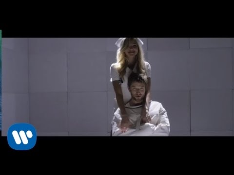 Youtube: Brett Eldredge - Lose My Mind (Official Music Video)