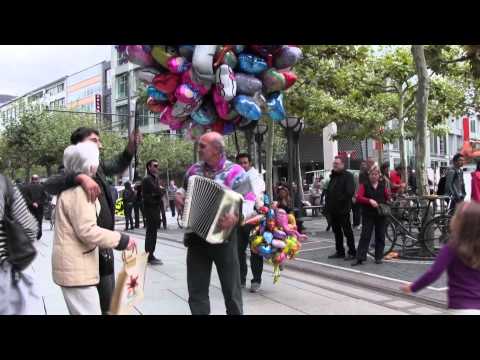 Youtube: Frankfurter Zeil: Jesus mag die Musik nicht