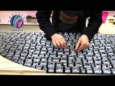 Youtube: Jeans Table made of Beech and Epoxy!