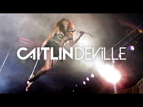 Youtube: She's A Pirate (He's a Pirate Remix) | Caitlin De Ville