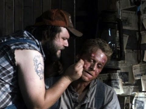 Youtube: TUCKER & DALE VS. EVIL | Trailer deutsch german [HD]