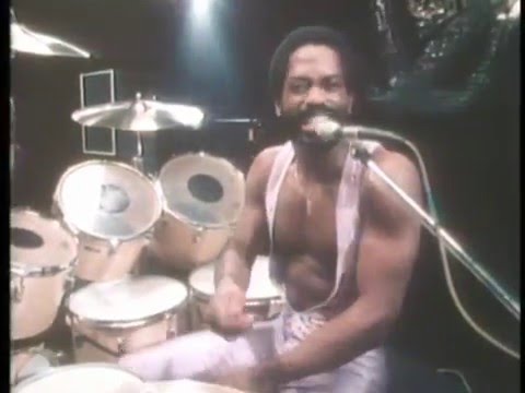 Youtube: Cameo - shake your pants (1980)