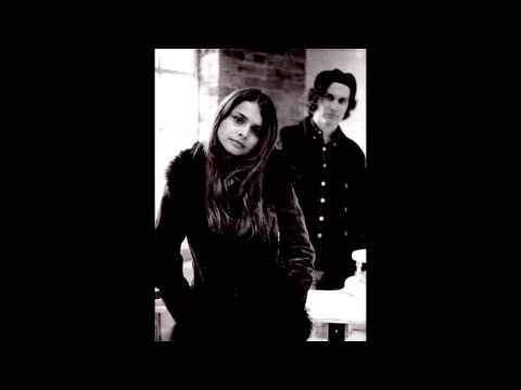Youtube: Mazzy Star - Tell Me Now