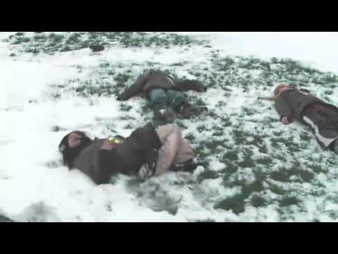 Youtube: Fukushima mahnt - Flashmob "Die In" am 12.04.2011 - Trailer