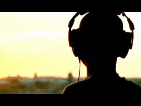 Youtube: Paul Kalkbrenner - Mango