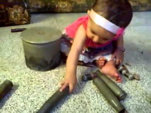 Youtube: أوغاريت ,  قذائف دبابات ورصاص الأسد ألعاب لأطفال سورية