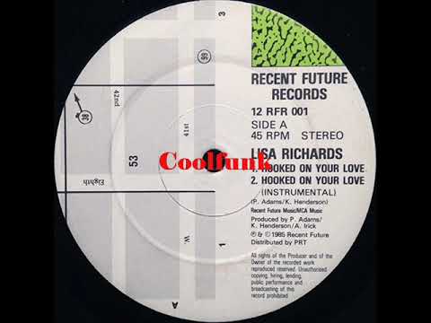 Youtube: Lisa Richards - Hooked On Your Love (12 inch 1985)