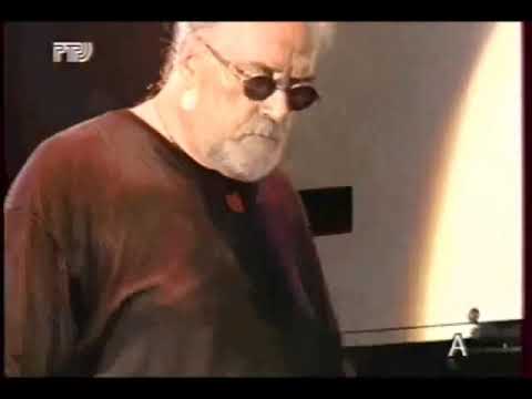 Youtube: Deep Purple - Amazing Jon Lord Solo! (live in Moscow 1996)
