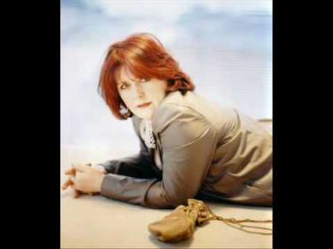 Youtube: Mike Oldfield & Maggie Reilly - To France