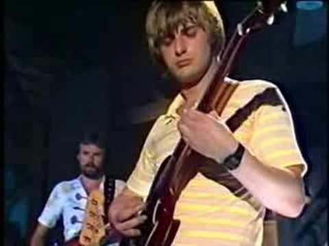 Youtube: Mike Oldfield - Montreux 1981 - Ommadawn 1/3