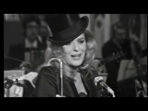 Youtube: Melina Mercouri - Excusez-moi (live 1972)