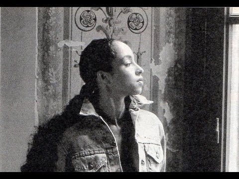 Youtube: Sade Keep Looking HQ