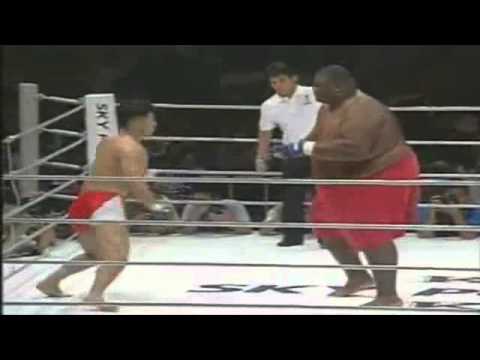 Youtube: 600lbs Sumo Vs 169lbs MMA Fighter
