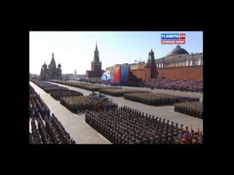 Youtube: Siegesparade auf dem Roten Platz am 9. Mai 2013 (Höhepunkte)