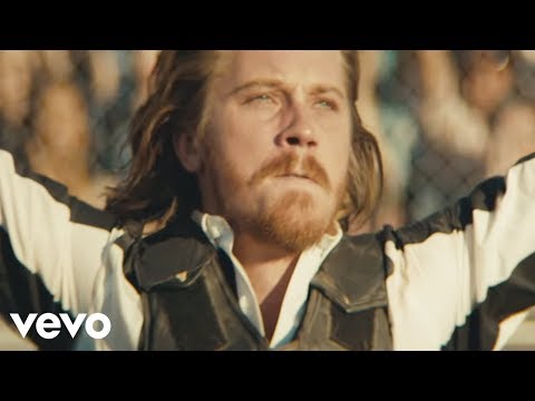 Youtube: Kings Of Leon - Beautiful War