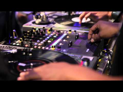 Youtube: Beat Junkies at NAMM with the Rane Sixty-Two Mixer and Serato Scratch Live HD Version