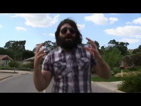 Youtube: THE BEARDS - If Your Dad Doesn't Have a Beard, You've Got Two Mums (Film Clip - 2009)