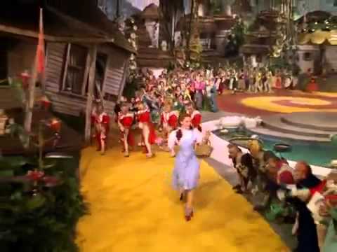 Youtube: Judy Garland - Follow the yellow brick road