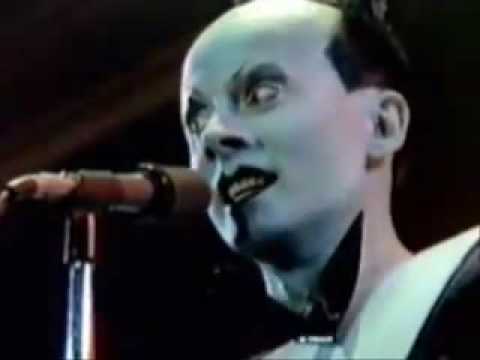 Youtube: klaus Nomi - Total Eclipse