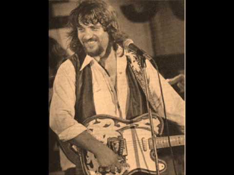 Youtube: Waylon Jennings ...The Boxer