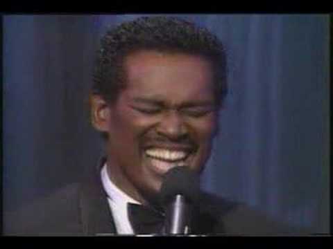 Youtube: A House Is Not A Home (Live!) Luther Vandross