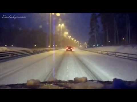 Youtube: CHRIS REA - Driving Home For Christmas