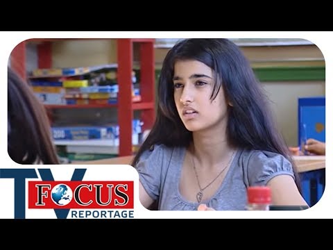Youtube: Handgreiflichkeiten unter Hauptschülern! Lehreralltag an einer Problemschule | Focus TV Reportage