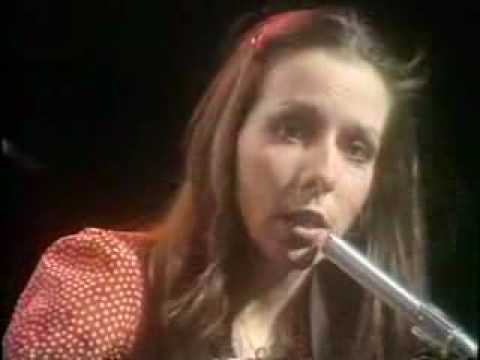 Youtube: Charlie Dore 1979 Pilot Of The Airwaves