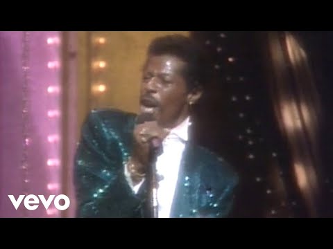 Youtube: The Temptations - Treat Her Like A Lady (Official Video)